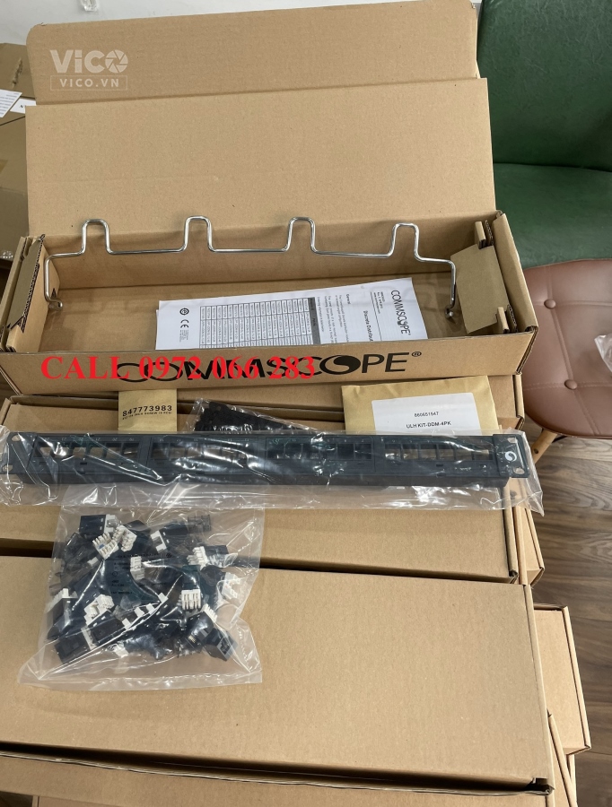 Thanh đấu nối patch panel 24 cổng cat5e UTP,1U mã 760237040 913751912 commscope
