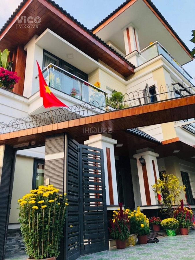 VÌ LÝ DO TÀI CHÍNH CHÍNH CHỦ CẦN RA NHANH BIỆT THỰ SÂN VƯỜN, FULL NỘI THẤT, GARA XE HƠI, 3 TẦNG,