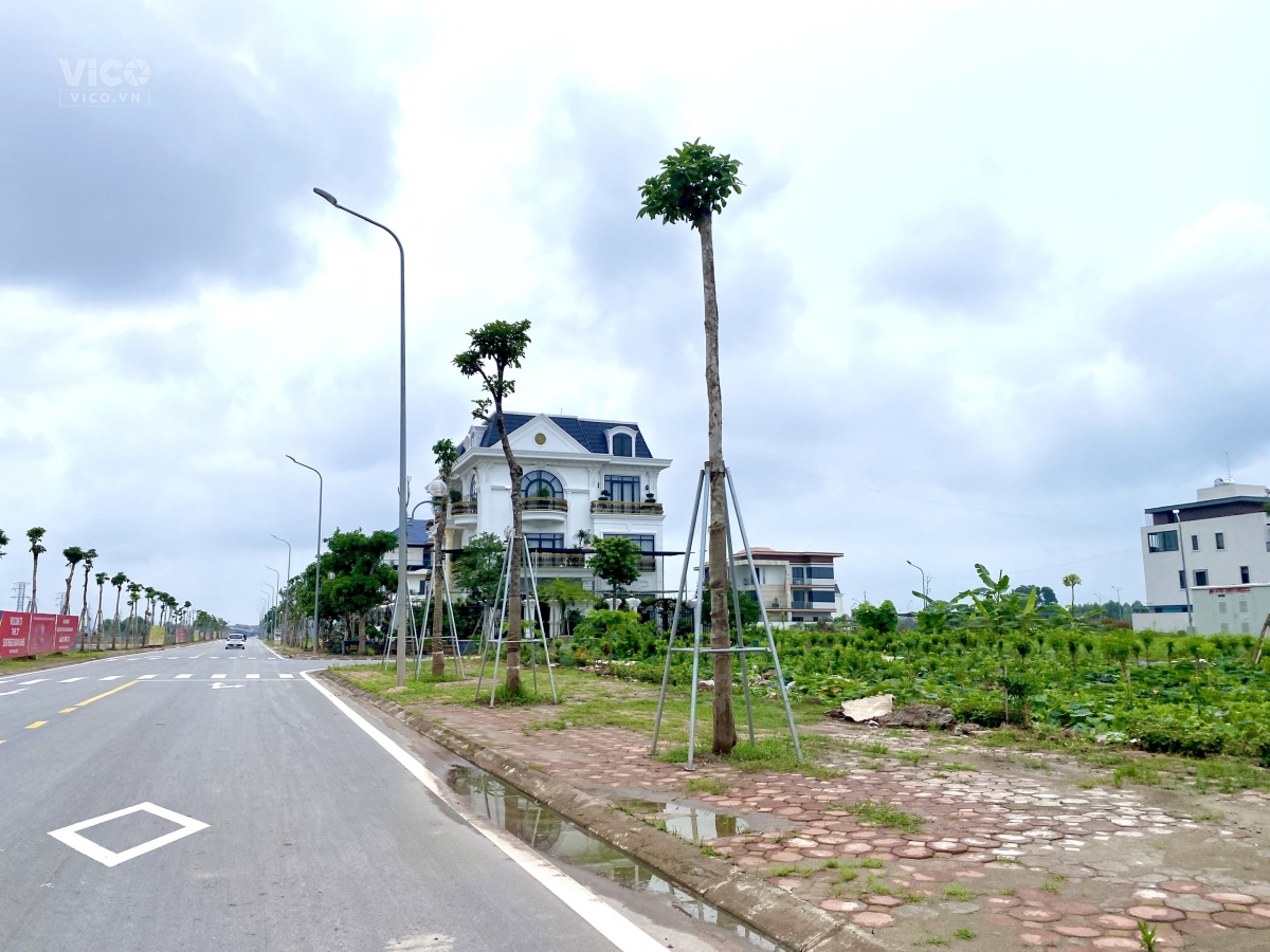 Chính chủ có suất ngoại giao SHOPHOUSE chân đế chung cư 2 tòa tháp đôi bẵc giang