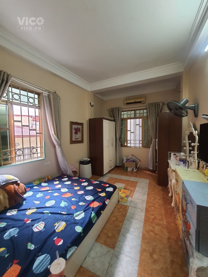 BÁN NHÀ RIÊNG, TẶNG KÈM NỘI THẤT, PHỐ XUÂN THỦY, CẦU GIẤY, 35M2, 4 TẦNG, NHỈNH 3 TỶ