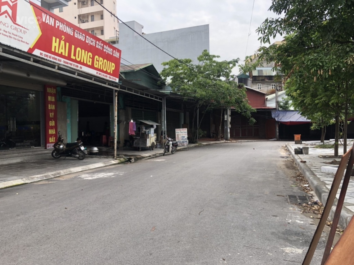 CHƯA CÓ LÔ NÀO 900 TR Ô TÔ CẤT TRONG NHÀ ĐƯợC NHƯ EM ĐANG CHỈ 900 triệu TẠI KHU PHỐ KIM THIỀU