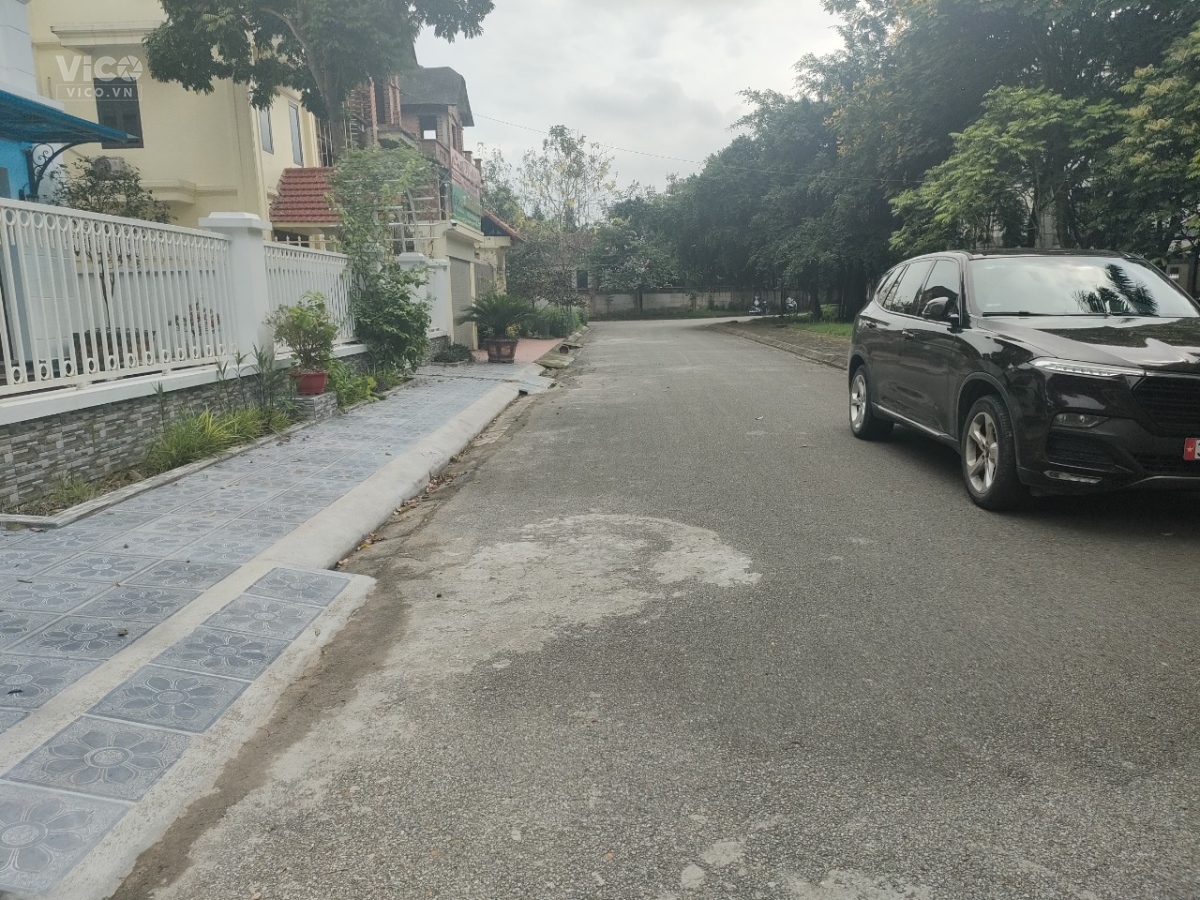 DT 170 M MT 7.3 M.GIÁ 5 TỶ KINH DOANH BUÔN BÁN BẤT CHẤP KHU PHỐ KIM THIỀU THÀNH PHỐ TỪ SƠN