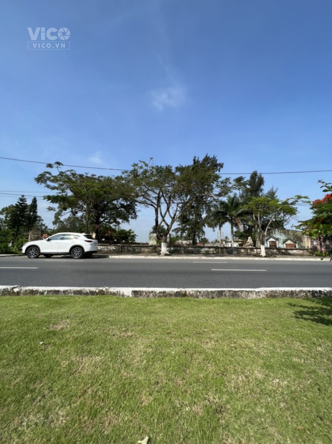 Siêu phẩm mặt đường 353 Phạm Văn Đồng 3300m 2 Diện tích 3368m2, ngang 45 m