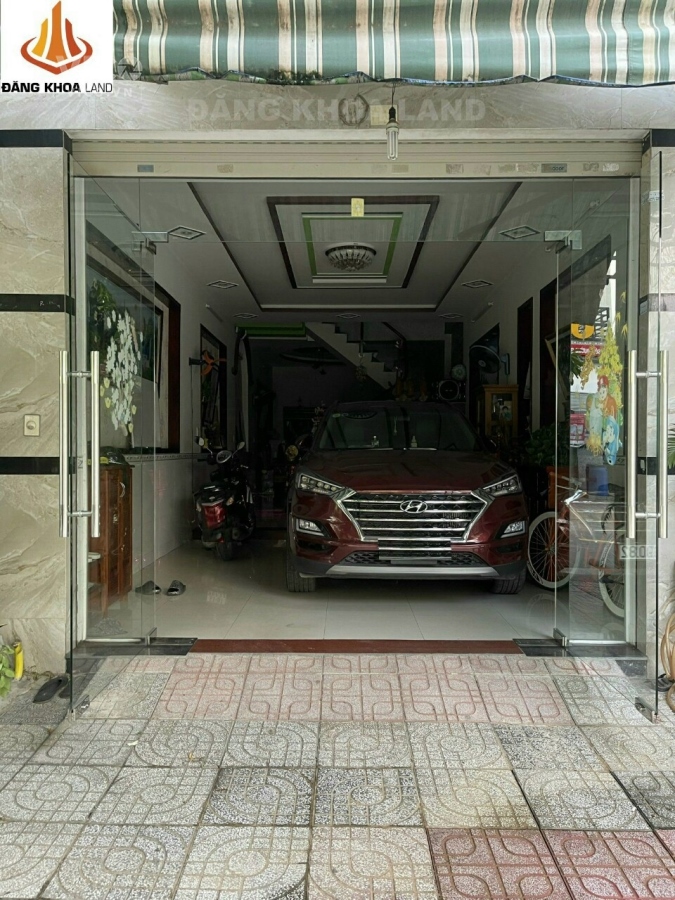Bán nhà mặt tiền 1 trệt 2 lầu 81m2 ngang 4.5m, ôtô vào nhà, đường GS12 khu hành chính Dĩ An 7.5tỷ