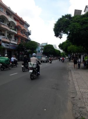 nhà mạc thiên tích đặng thái thân 2 mặt tiền giá 6.8 tỷ