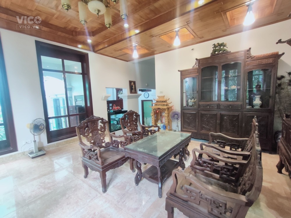 Bán Biệt thự Sân vườn Xuân La Tây Hồ nhà ở sướng diện tích rộng giá cực rẻ vài bước ra tới