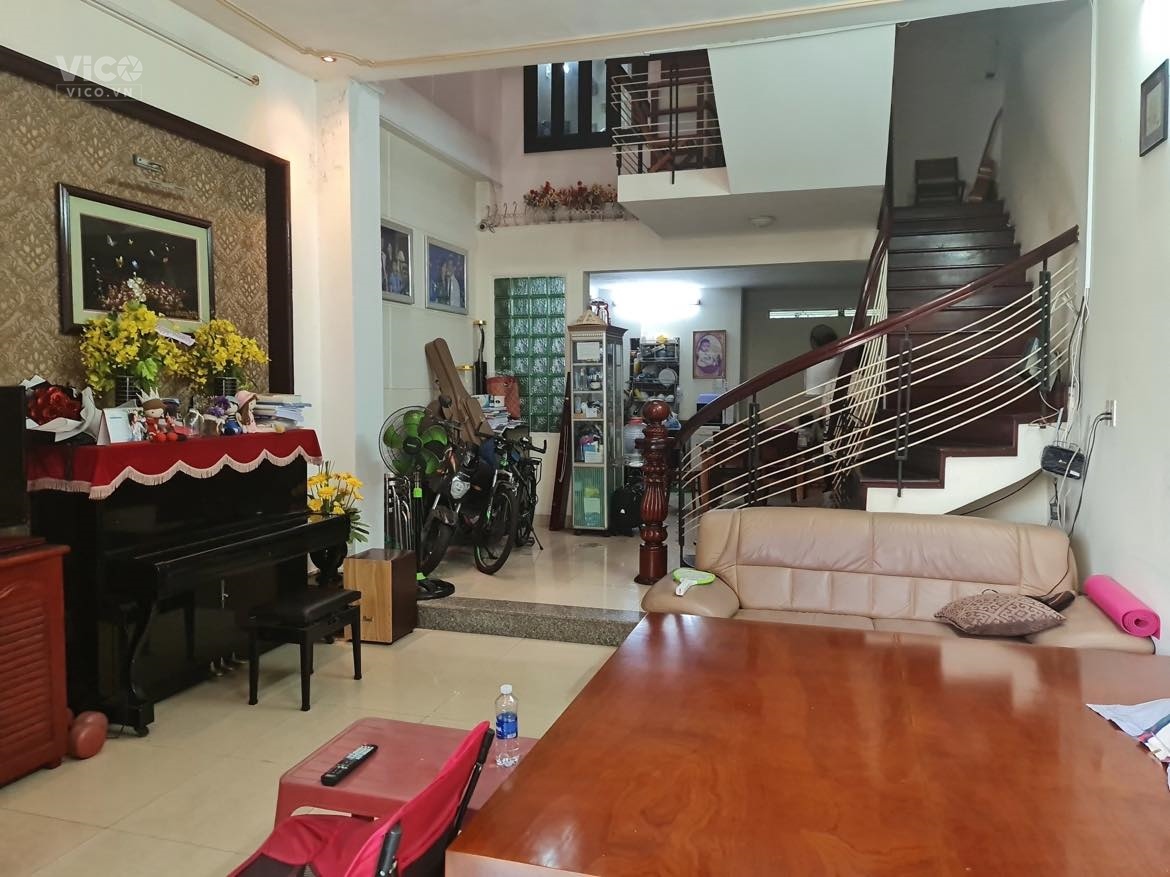 Nhà 3T rất đẹp ngay trung tâm Sơn trà mà giá chỉ 6,45 tỷ 0984013188