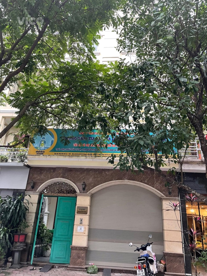 Siêu Phẩm nhà liền kề ở KDT DỊCH VỌNG CẦU GIẤY 85m2 6 tầng Thang máy, Giá 26.2 tỷ 0936.288.283