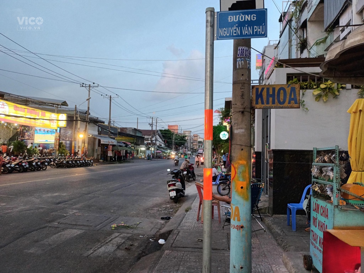 NHÀ BÁN SIÊU RẺ NGAY CHỢ HOA TƯƠI ĐẦM SEN ,NHÀ CHUNG CƯ LẠC LONG QUÂN ,P5 ,Q 11 ,DIỆN TÍCH 45 M2