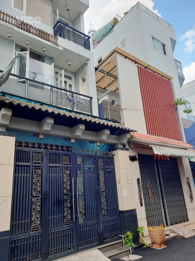 BÁN NHÀ LŨY BÁN BÍCH,TÂN PHÚ, HÒA BÌNH, HẺM XE HƠI, 67M2, CHỈ 5.65 TỶ