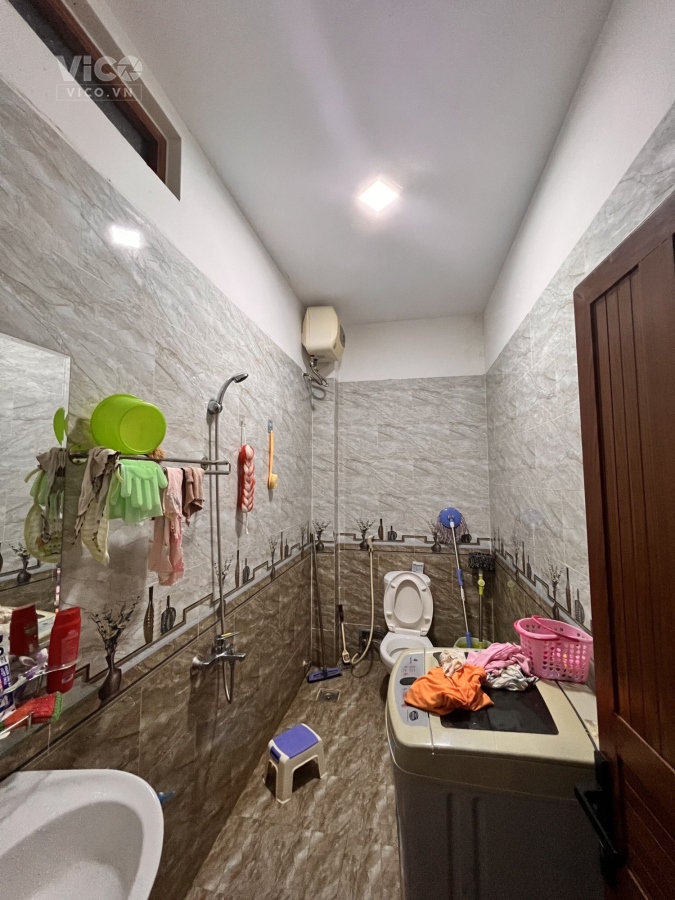 Nhà mặt tiềnNguyễn Chí DiễuAn Hải BắcSơn tràĐà nẵng11.7 Tỷ.