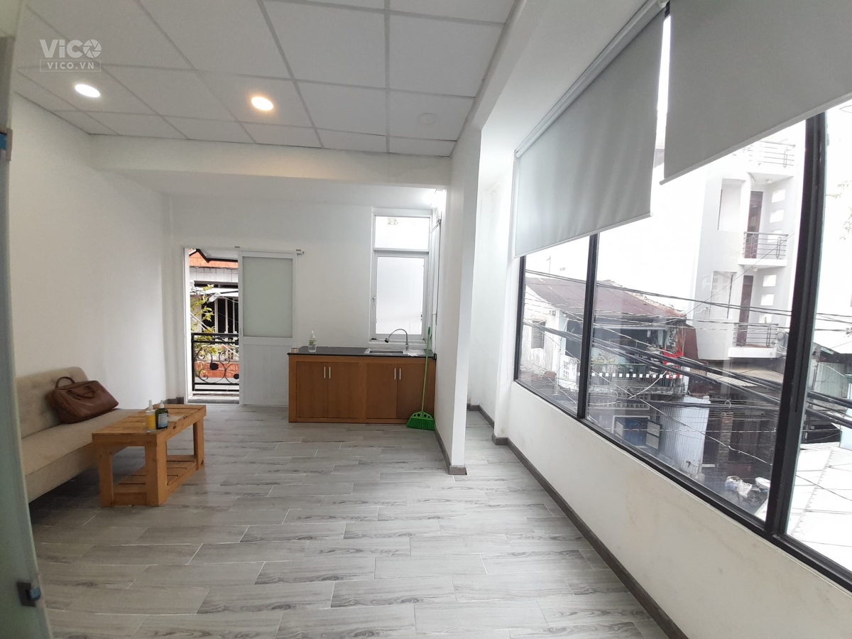 Bán nhà CMT8 Nở hậu 42m2 chỉ 6.5 tỷ, 2 mặt tiền thông, ở kinh doanh