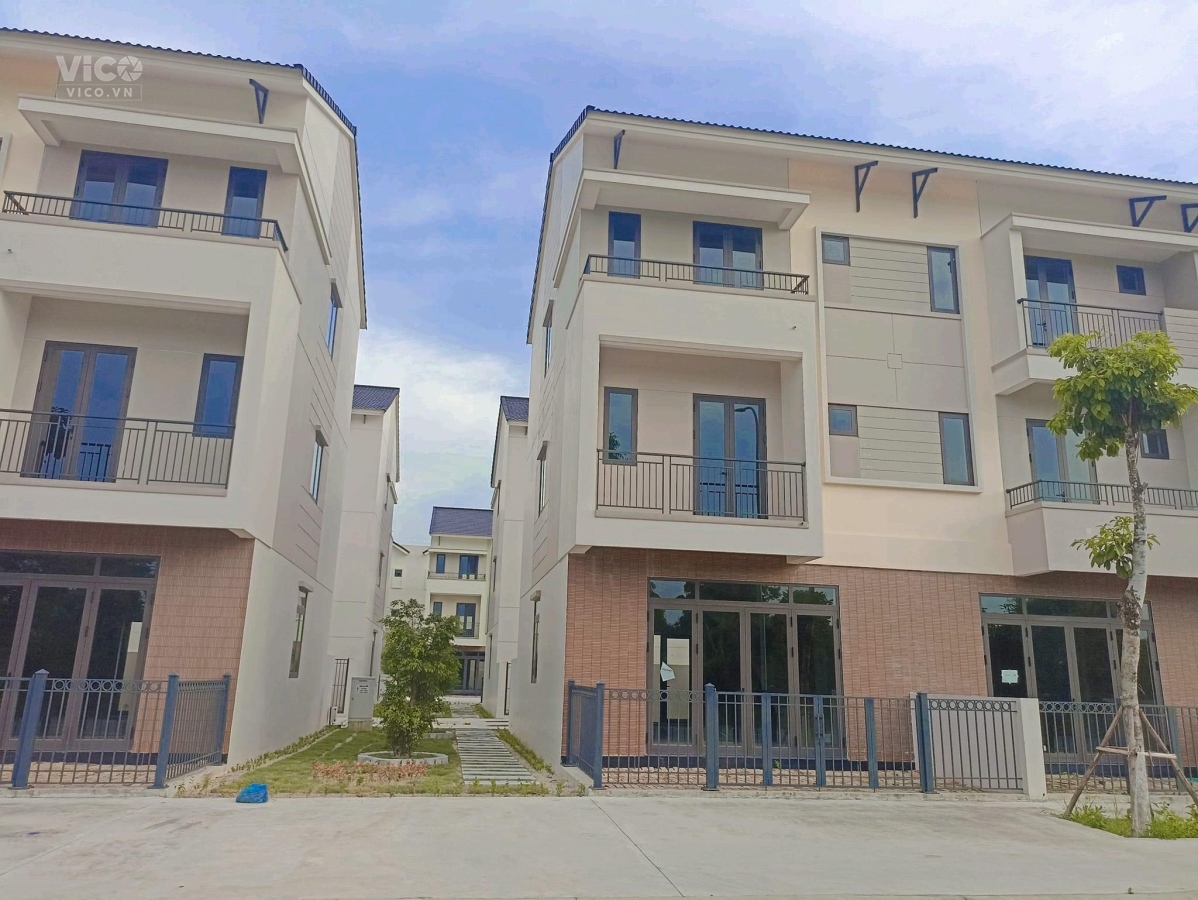 Căn nhà phố 90m2 view sông Tào Khê, cạnh trường học, bệnh viện tại VSIP Bắc Ninh