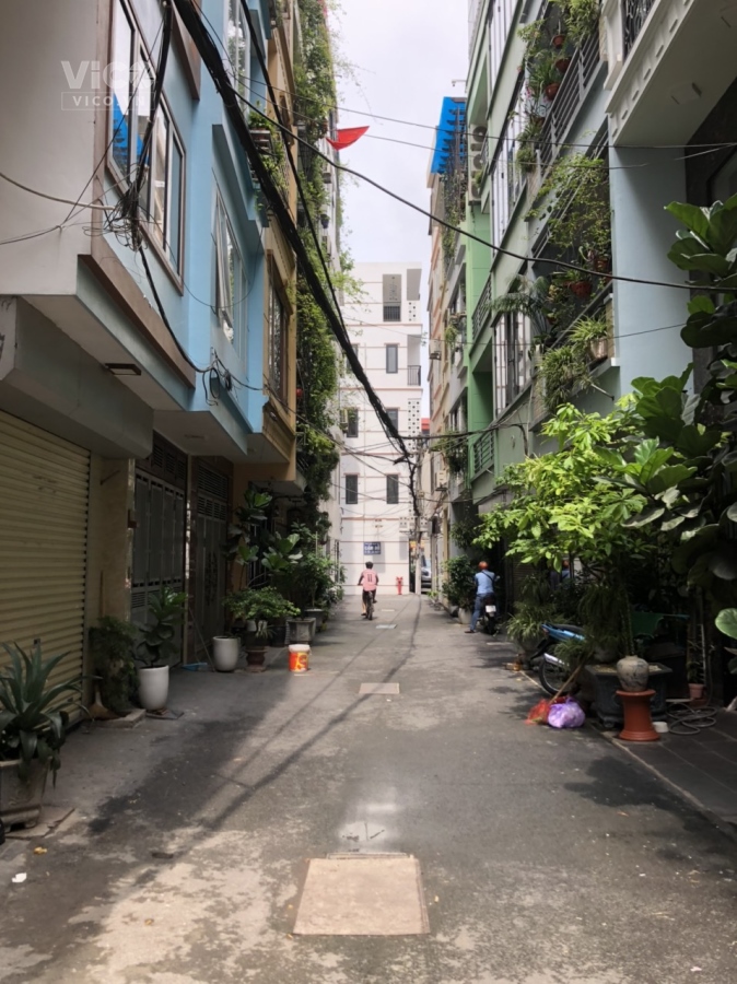 Hót! Bán nhà Phố Ngọc Thụy cực đẹp, ô tô, DT 45 m2, 4 tầng, MT 4 m, giá chỉ 5,05 tỷ.