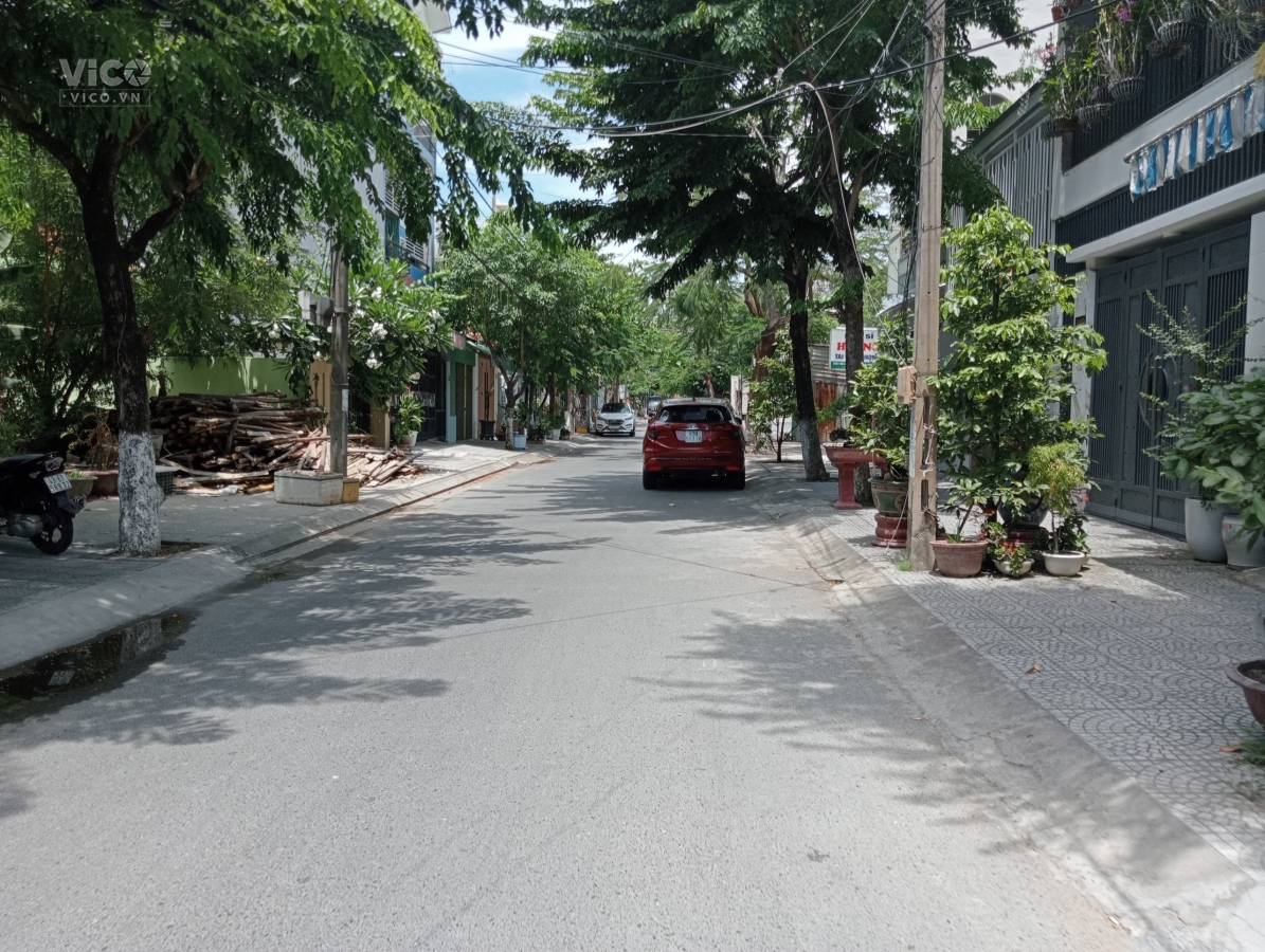 Bán nhà Sơn Trà. 92m2, 2Lầu, Đường QH 10.5m sát cầu Sông Hàn. Giá 5 tỷ