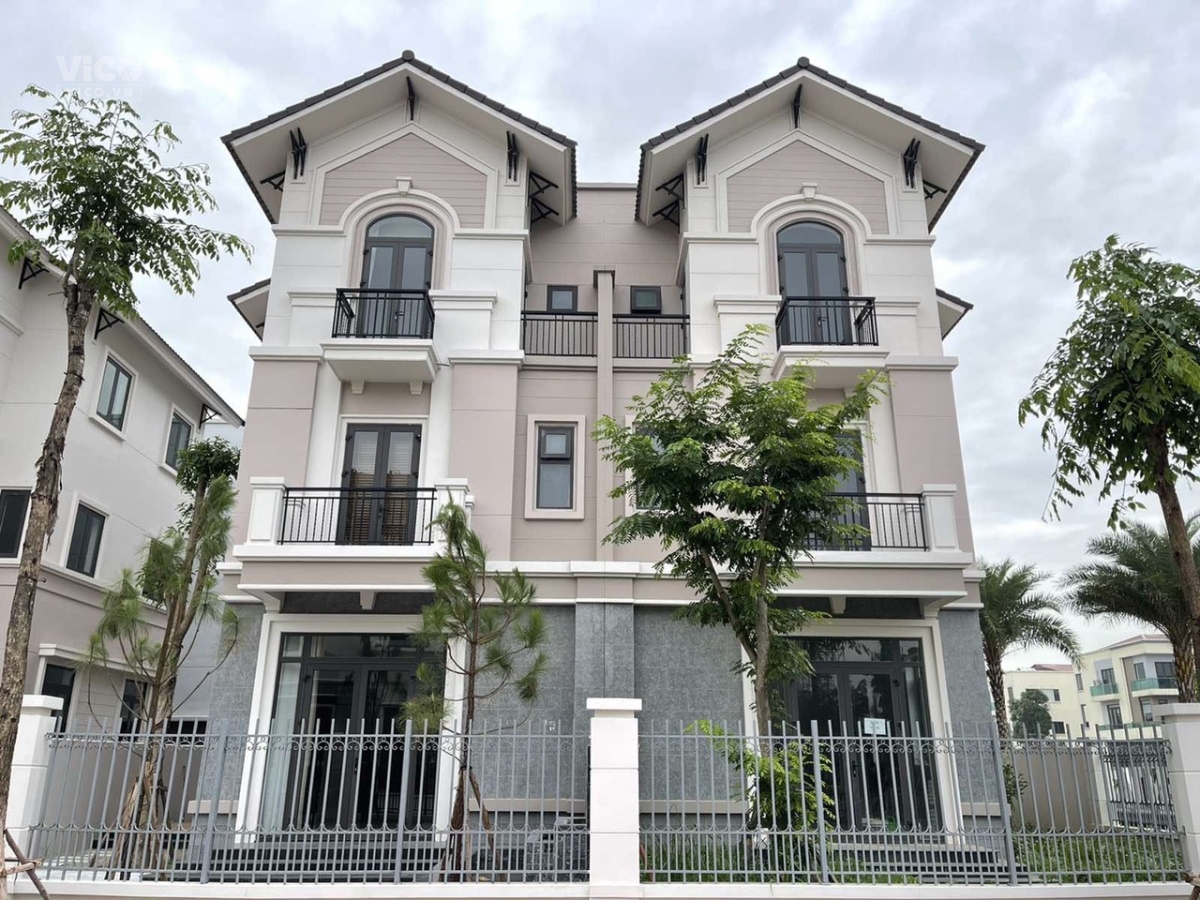 Chính chủ cần bán gấp Biệt thự song lập 135m2 siêu đẹp ,giá tốt.