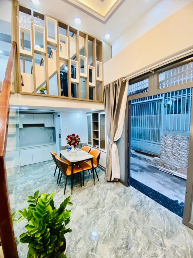 NHÀ MỚI, TẶNG FULL NỘI THẤT HẺM THÔNG KHU NAM LONG RA VINCOM 5 PHÚT 3 TỶ 50 TRIỆU