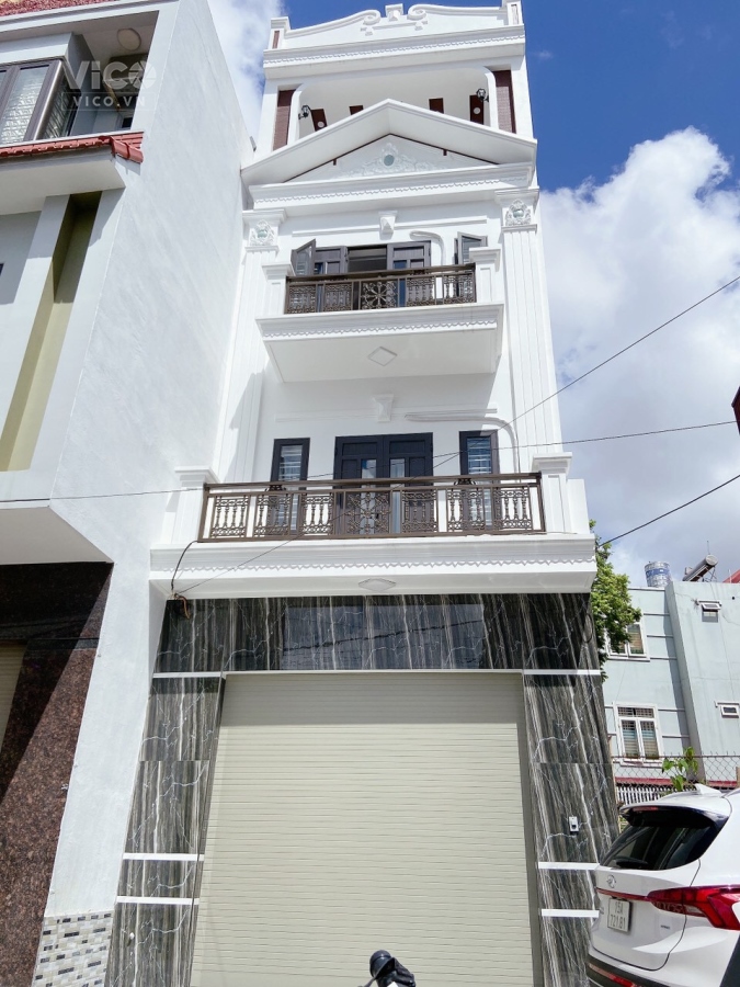Bán nhà Văn Cao 4 tầng 72m2 ô tô vào nhà