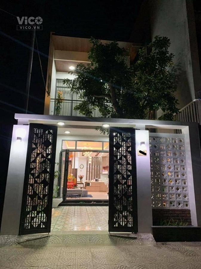 Nợ Bank Chủ Bán Nhà Đẹp lung linh 3 tầng x 95M2, đường 5m5 Đa Mặn, Ngũ Hành Sơn.