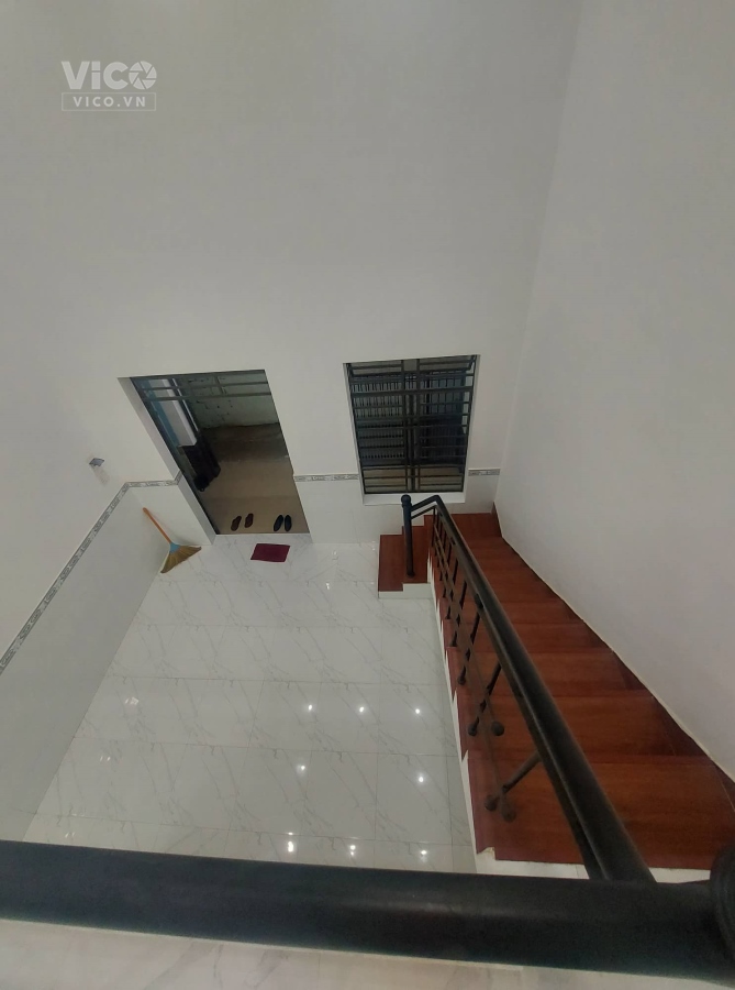 NHÀ ĐẸP Ở NGAY NHỎ XINH CÔNG NĂNG ĐẦY ĐỦ GÍA TIỀN HIẾM CÓ