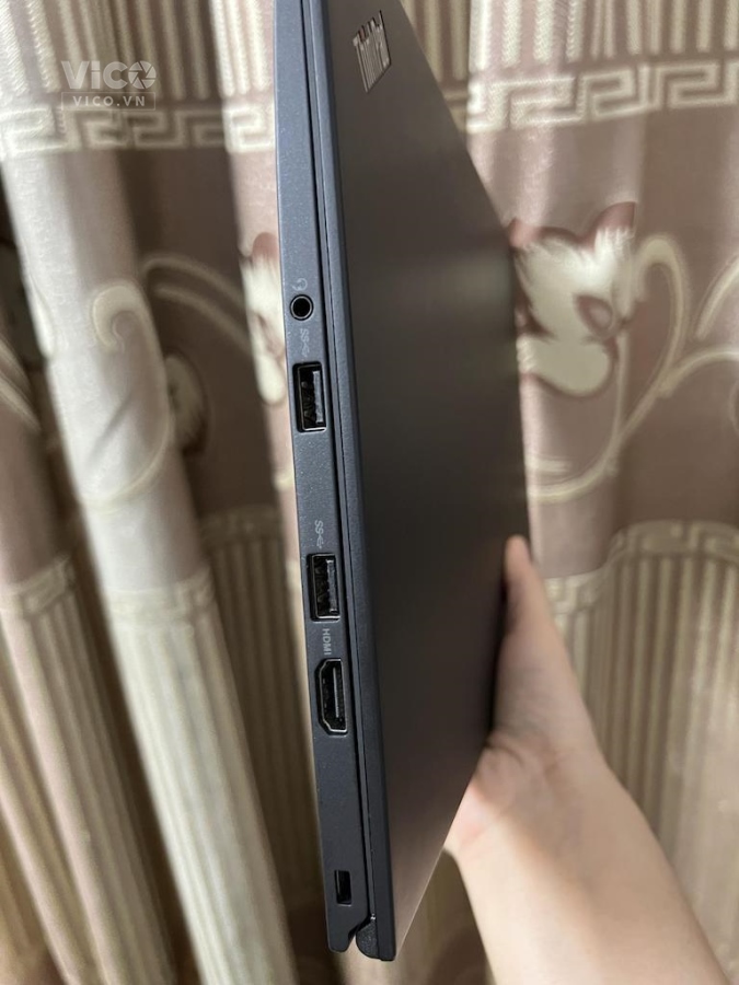 Thinkpad X1 carbon gen 4 14/i5/8/256g đẹp zin 99%