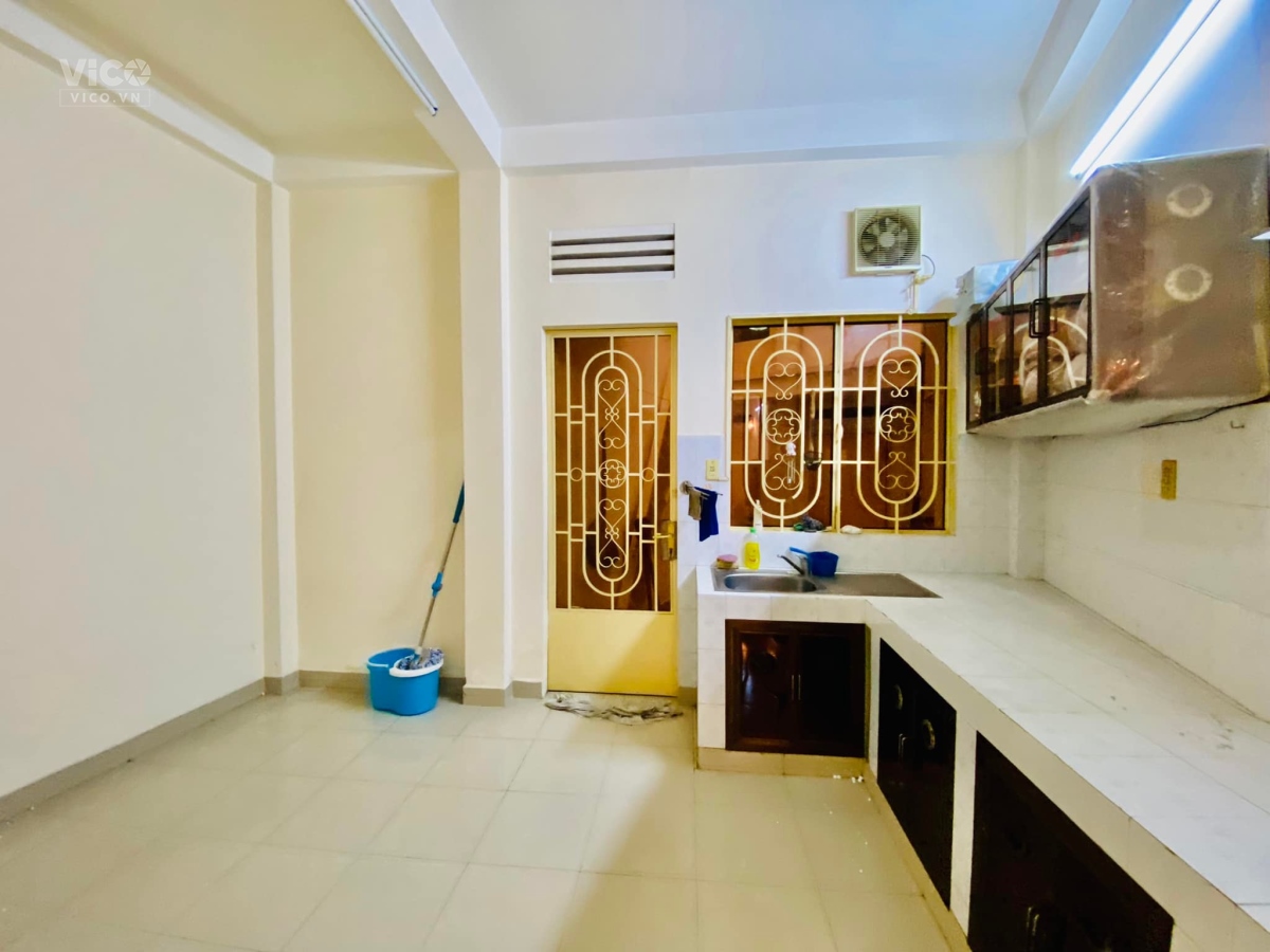 BÁN NHÀ PHÚ NHUẬN HXH 60M2 NGANG GẦN 5M 3 TẦNG BTCT LÊ VĂN SỸ CHỈ 7.2 TỶ.