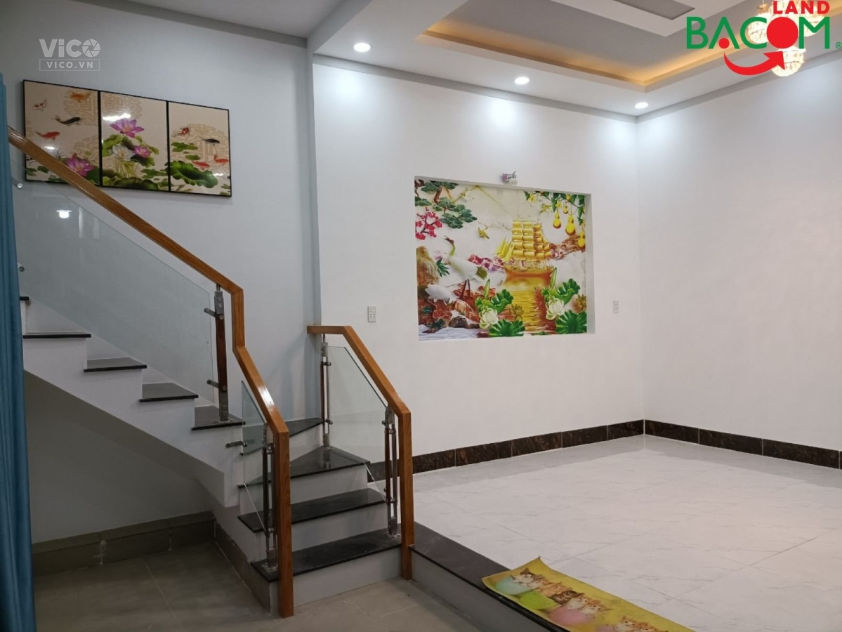 BÁN NHÀ TRẢNG DÀI ĐƯỜNG Ô TÔ 2TY 350