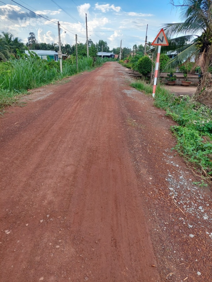 Bán 1906 m2 đất lúa mặt tiền đường Nguyễn Văn Quá 9 m tại xã Lợi Bình Nhơn, thành phố Tân An, tỉnh