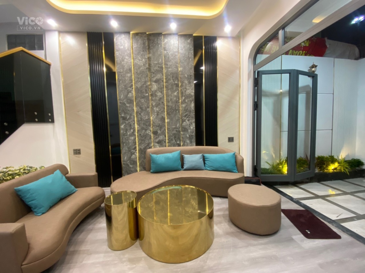 Chuyển nhượng nhà 3 tầng full nội thất Mt Nguyễn Đỗ Cung Phường Xuân Phú