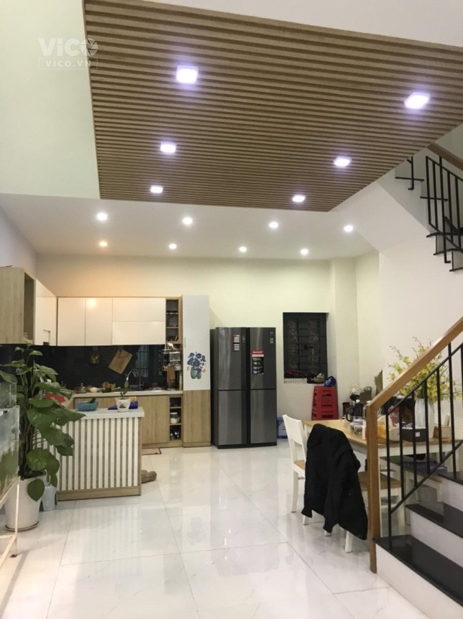 Nhà đẹp Tôn Đức Thắng, cạnh bến xe, Ôtô, dtsd 190m, 3.38tỷ