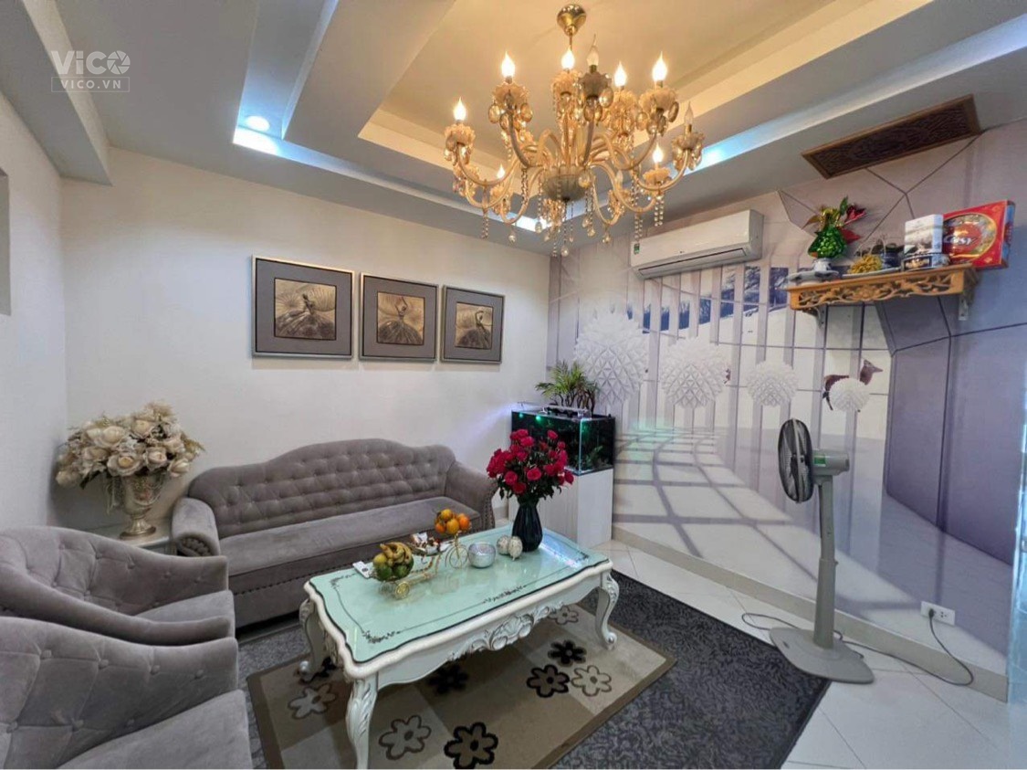 Tôi cần bán gâp căn 2pn vinaconex ngay sau goldmark city 2ty050 bao phí full nội thất lh 0394392185