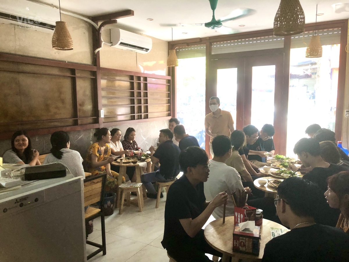 CẦN SANG NHƯỢNG CỬA HÀNG TẠI KHU VỰC DUY TÂN, CẦU GIẤY, HÀ NỘI.