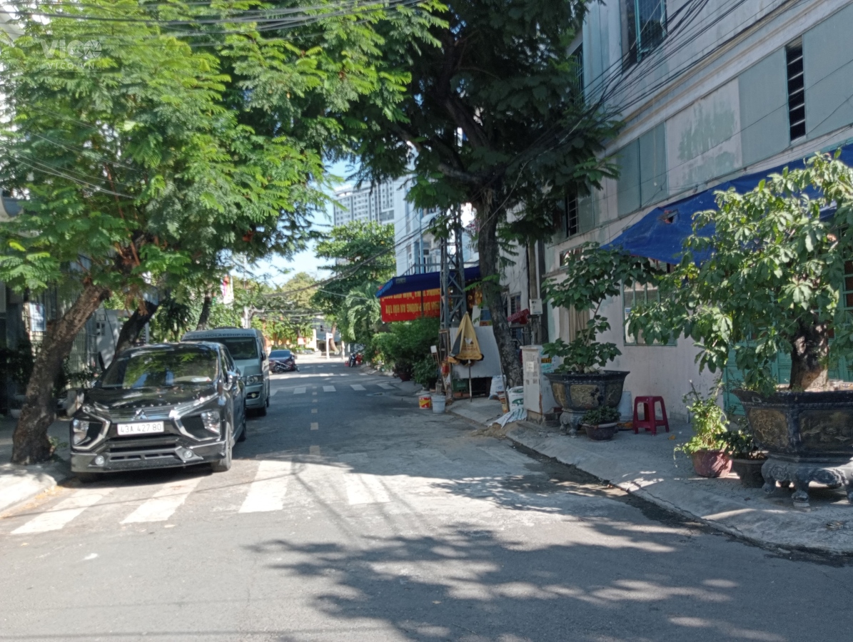 Nhà Mặt tiền, chợ An Hải Bắc. Giá 5 tỷ, ĐT 90m2, 2 Lầu, đường 5,5m