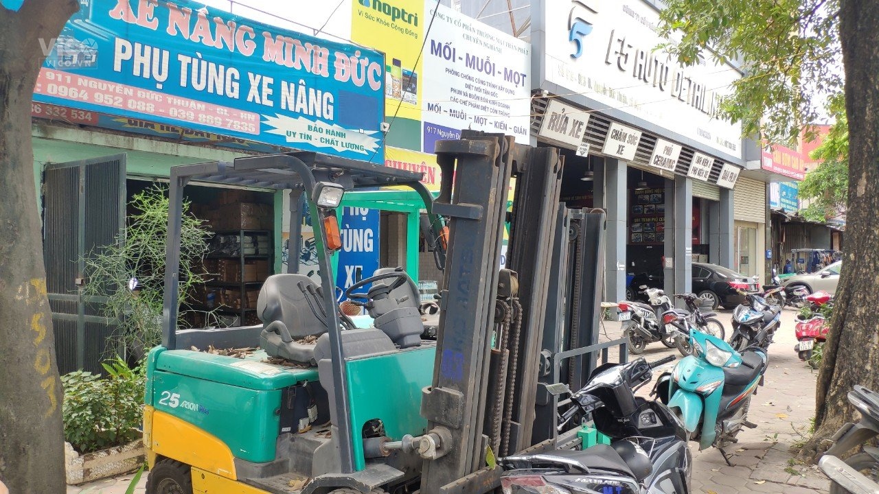 Chính chủ bán nhà mặt phố kinh doanh 80m2, đường Nguyễn Đức Thuận, Đô thị Đặng Xá, Gia Lâm