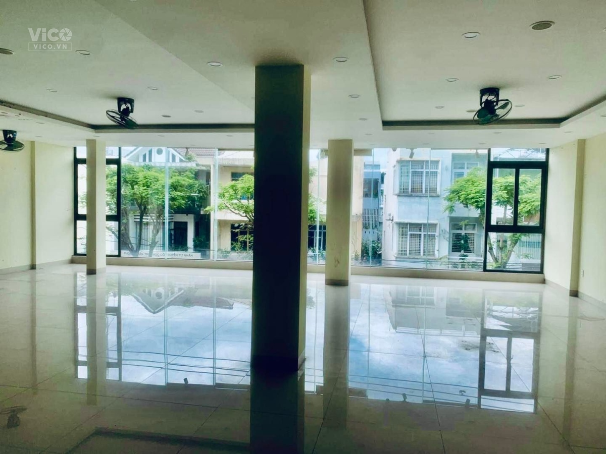 MẶT TIỀN KHỦNG HUỲNH NGỌC HUỆ, KINH DOANH ĐỈNH, DTSD hơn 1000m, 22 tỷ, 0947744113