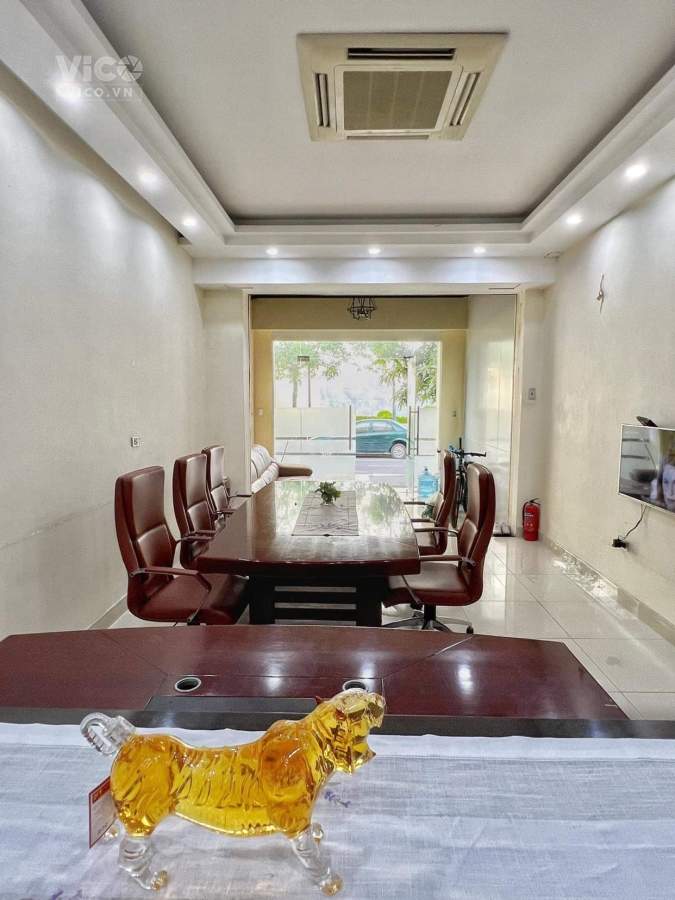 BIỆT THỰ LIỀN KỀ 125M2 QUÂN ĐỘI THẠCH BÀN (LONG BIÊN) ĐẲNG CẤP THƯỢNG LƯU.