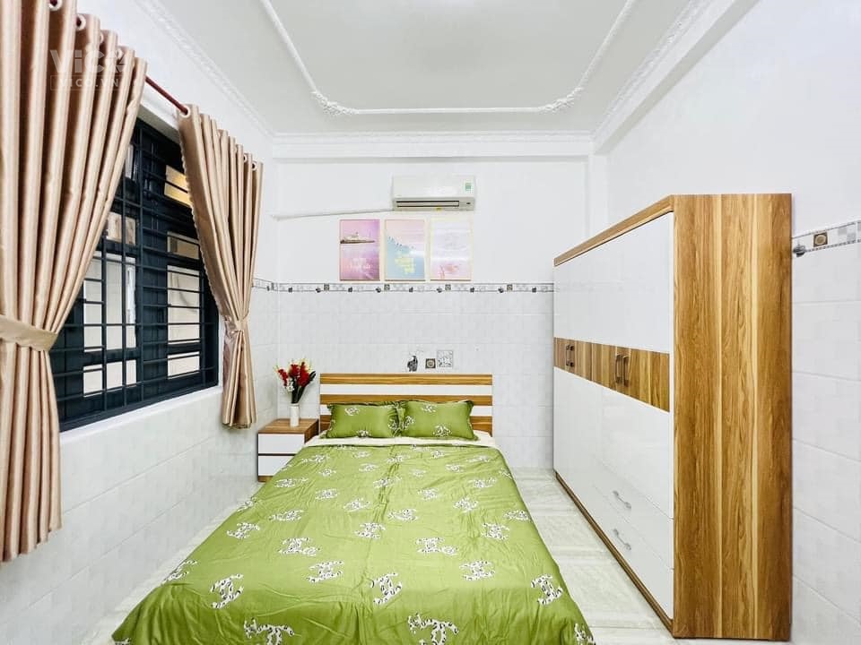 Giảm 300tr. Bán RẤT GẤP. Nhà 3 Tầng, 4 PN, Ng.Thiện Kế. Giá sụp hầm