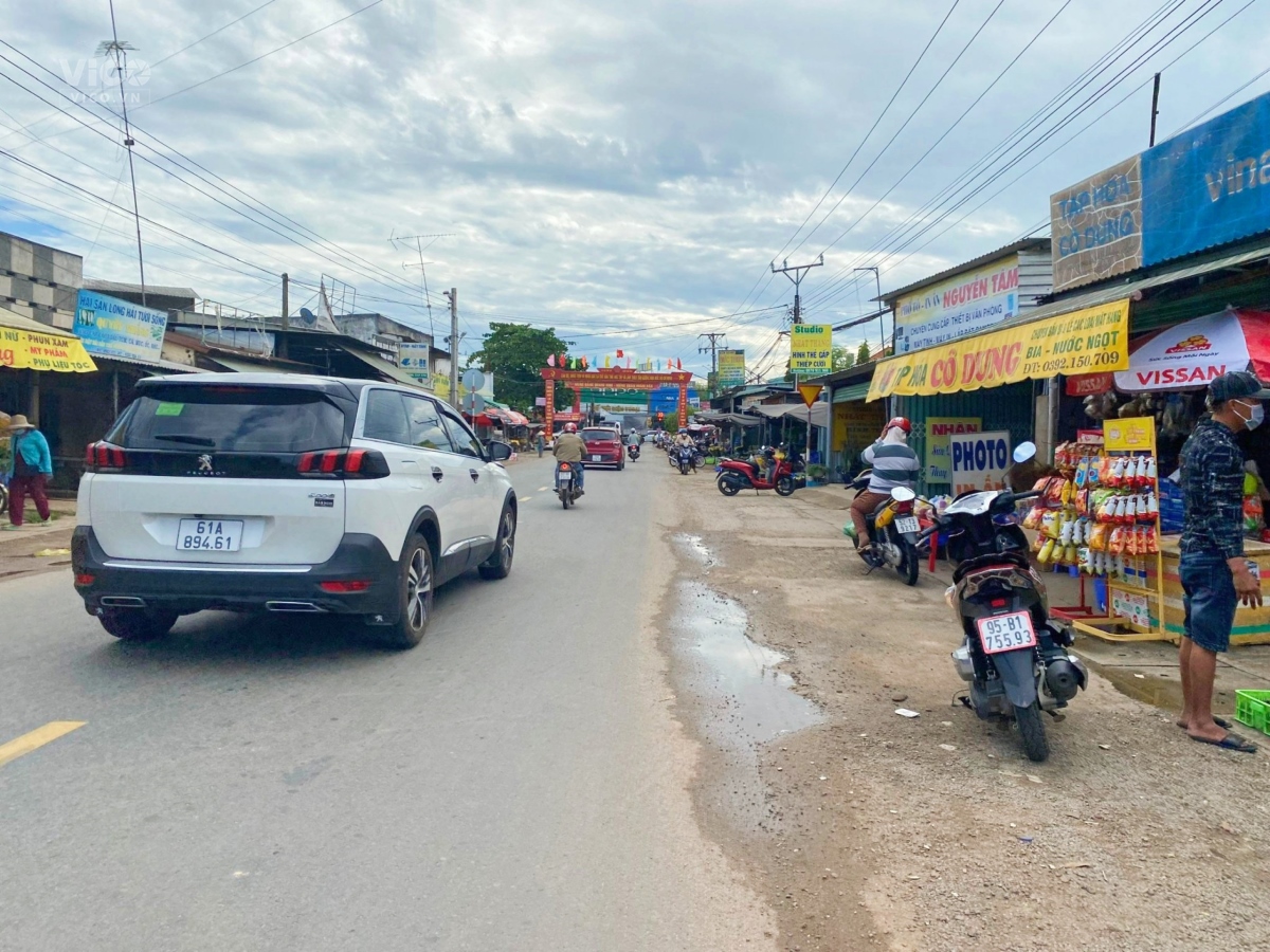 Đất chính chủ đối diện chợ Bàu Bàng