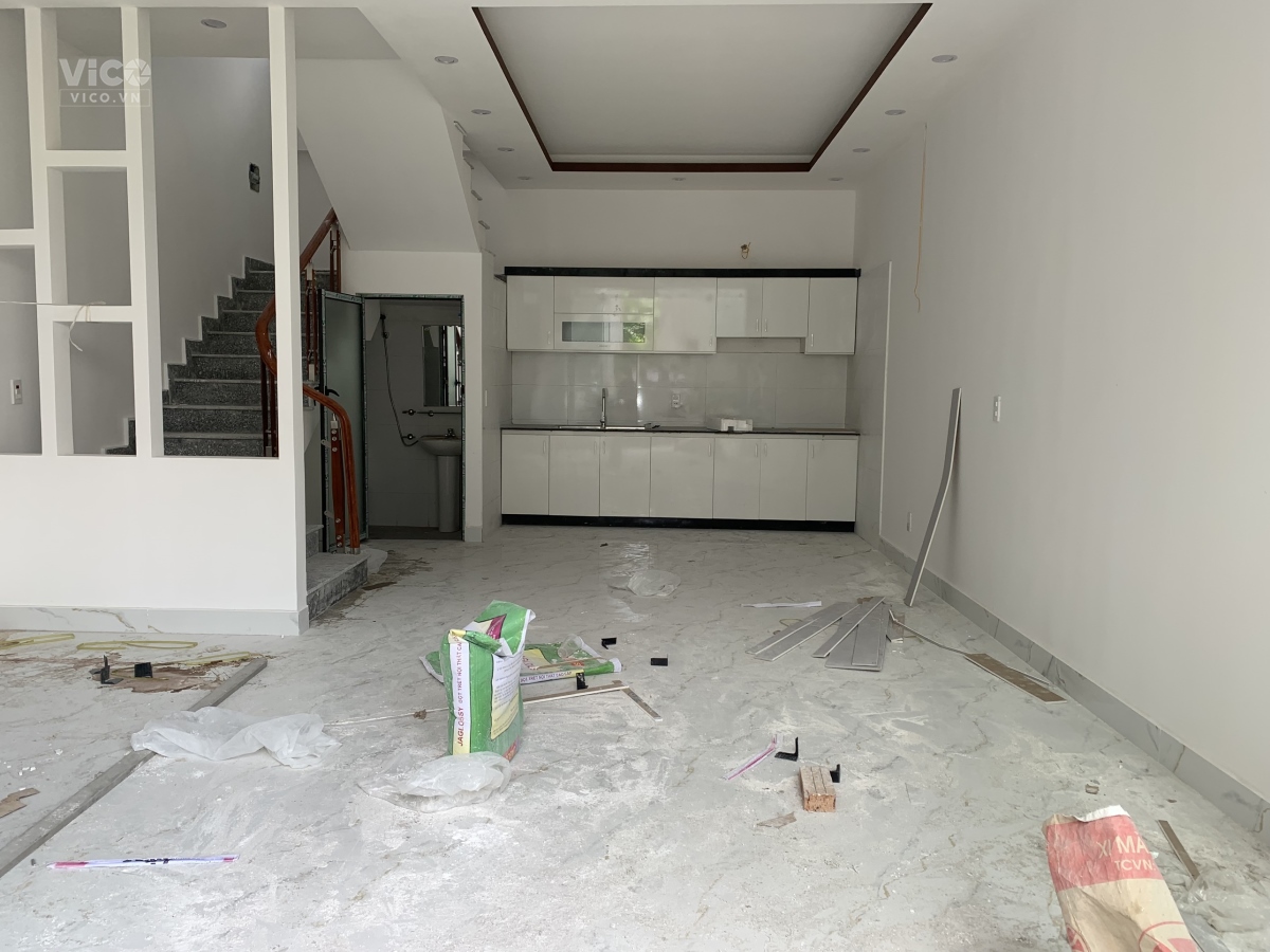 Nhà 3 tầng mới xây tại Vọng Hải, Hưng Đạo, Dương Kinh.