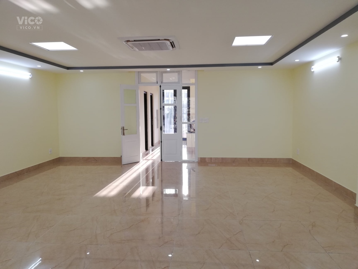 Cho thuê văn phòng khu vực Khuất Duy Tiến, Thanh Xuân, HN 120m2 0966 892 788