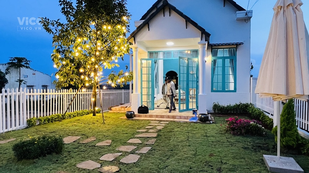 Bán nhà nghỉ dưỡng siêu đẹp tại Bảo Lộc , DT 427m2 view săn mây mặt tiền đường nhựa 12m .