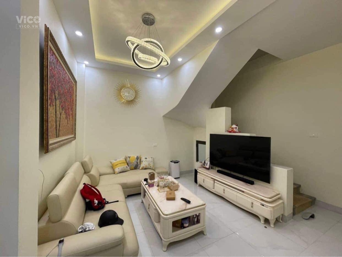 CHÍNH CHỦ CẦN BÁN NHÀ KHƯƠNG HẠ PHÂN LÔ ,30M 5 TẦNG , MỚI ĐẸP Ở LUÔN .