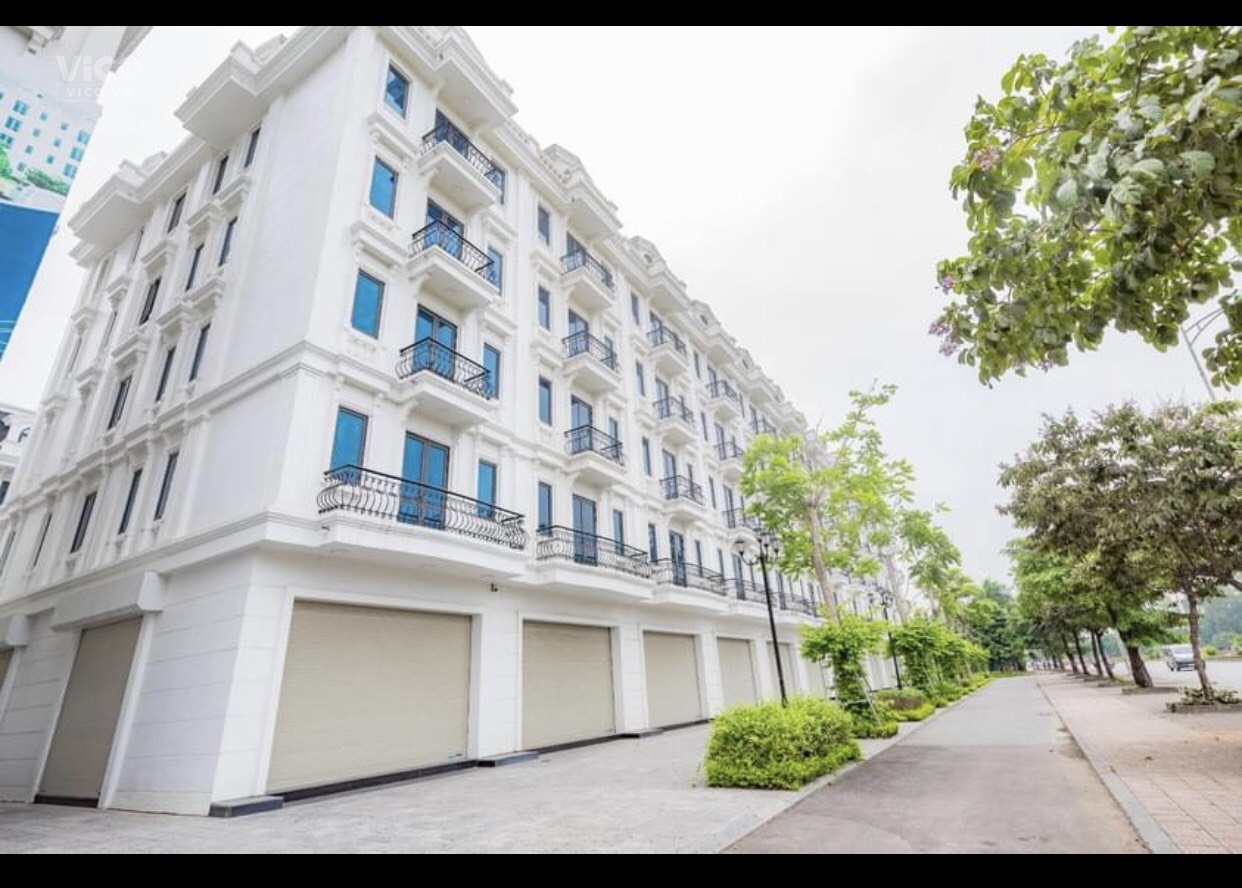 Bán căn Shophouse mặt đường 60m, 6 tầng, vừa ở vừa kinh doanh thuận tiện