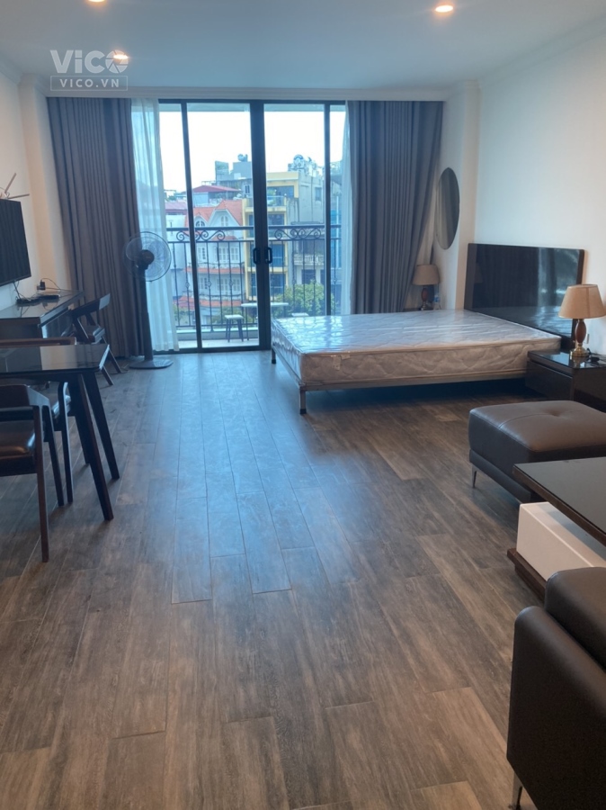 Bán nhà Mặt Phố Trích Sài, Yên Hoa, Tây Hồ Giá tốt , 101m2, 12 phòng.