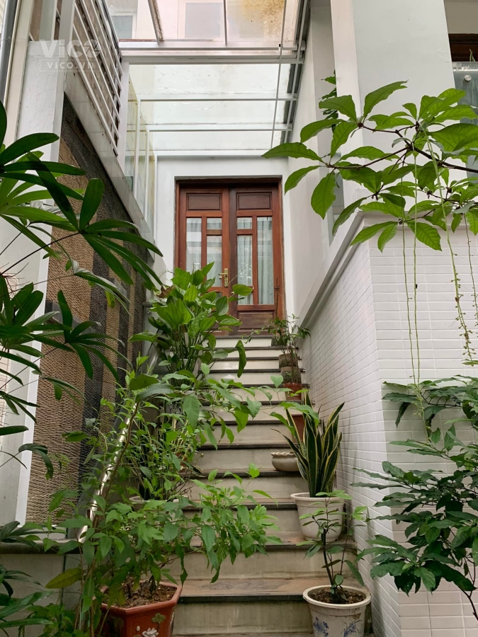 Bán biệt thự Tây Hồ siêu hiếm 0909858789