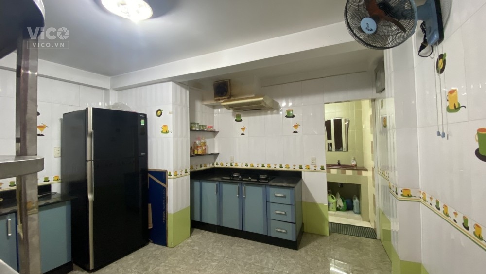 Bán nhà Phú Nhuận HXH 60m2 512m, sổ vuông A4 Thích Quảng Đức 2 tầng BTCT gấp bán 5.99 tỷ.