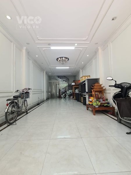 Nhà Bán Phân Lô Khu Vực VIP Hiếm Kinh Doanh Ô Tô. KĐT Văn Khê Hà Đông. Dt 50m 5