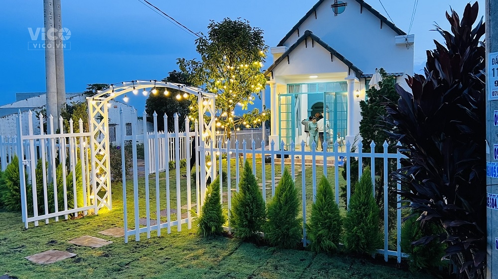 Bán biệt thự sân vườn mặt tiền tỉnh lộ 725 , tổng 427m2 thiết kế 3 phòng ngủ , view săn mây cực đẹp