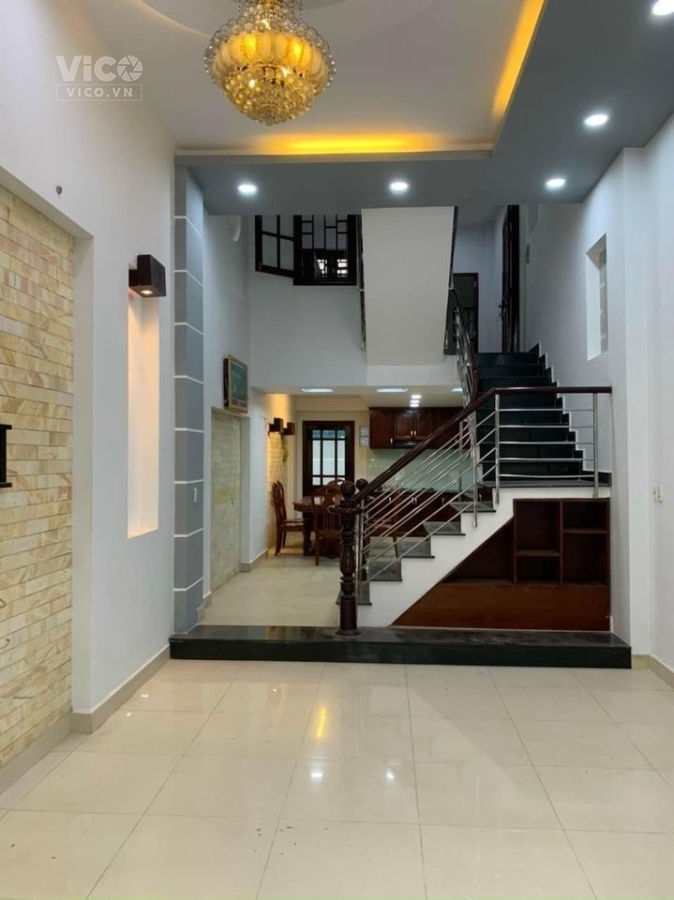 HẺM XE HƠI NHÀ 4 TẤM CÔNG NĂNG ĐẦY ĐỦ VỊ TRÍ ĐẸP CHỈ NHỈNH HƠN 6 TỶ