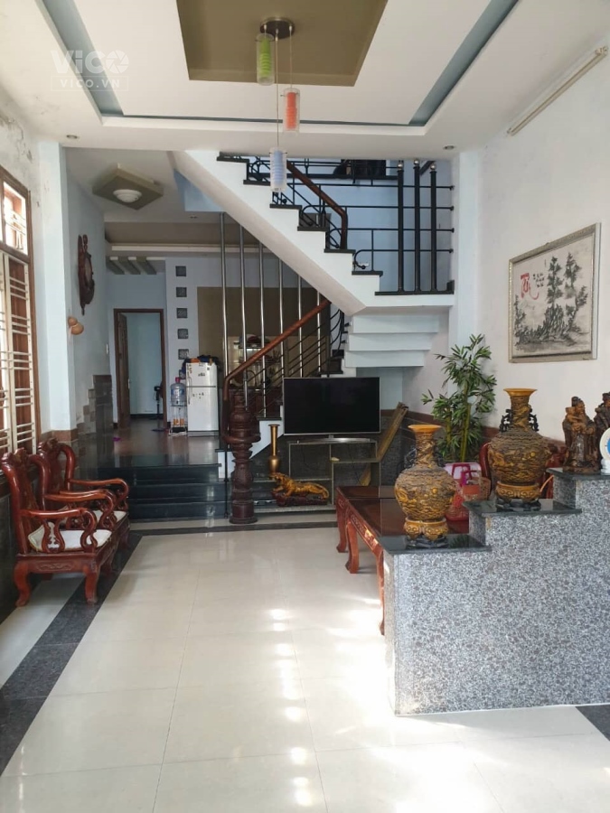 Chủ cần tiền bán gấp Nhà 2 tầng mặt tiền đường 7m5 Lê Đình Chinh, Ngũ Hành Sơn.